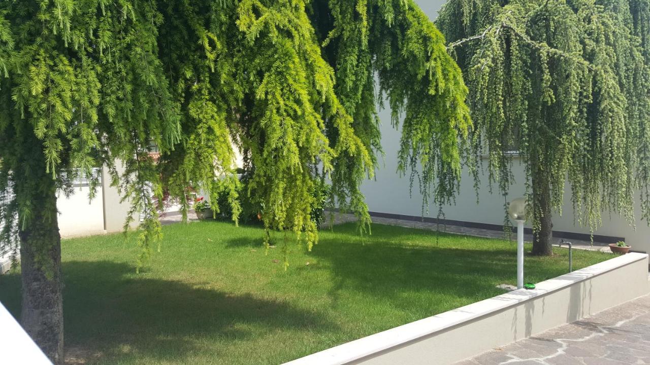 B&B "Al Colle 11" Fano Exterior photo